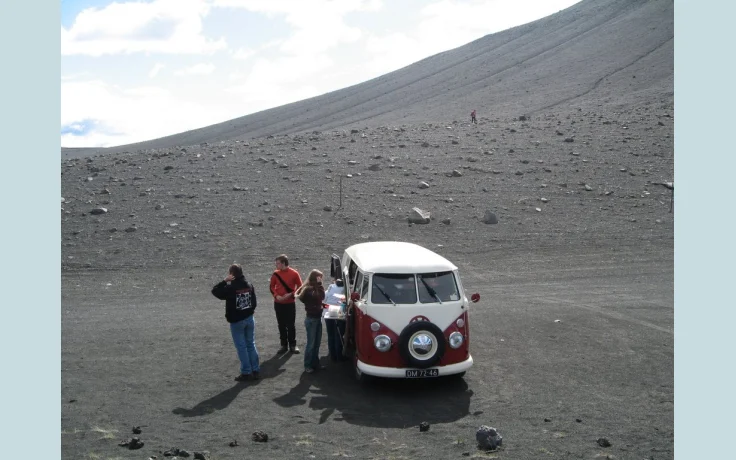 Islandia en Furgoneta: Guía Completa para Campers 2026 - imagen ilustrativa